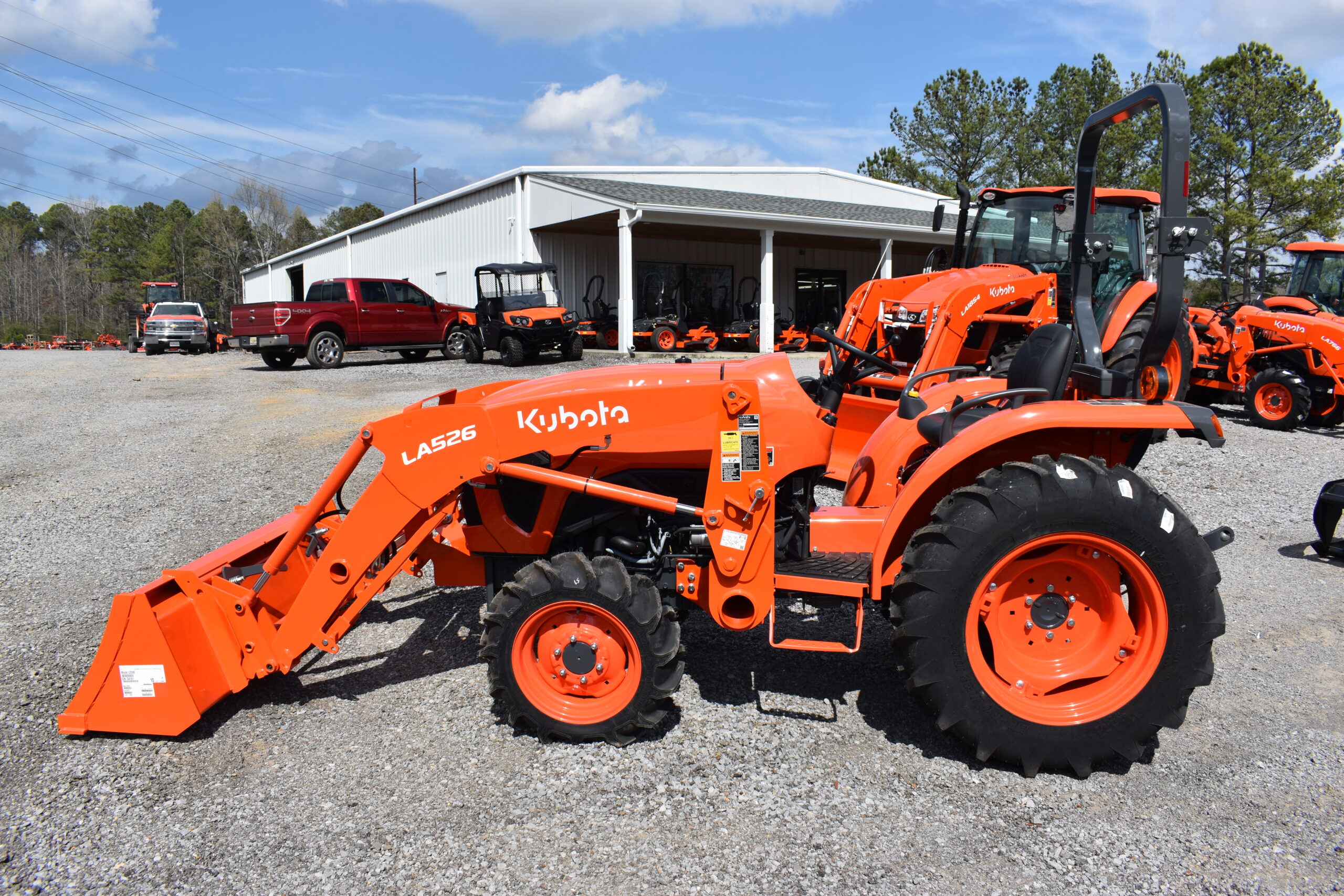 Kubota L2502HST - Dixie Tractor Company